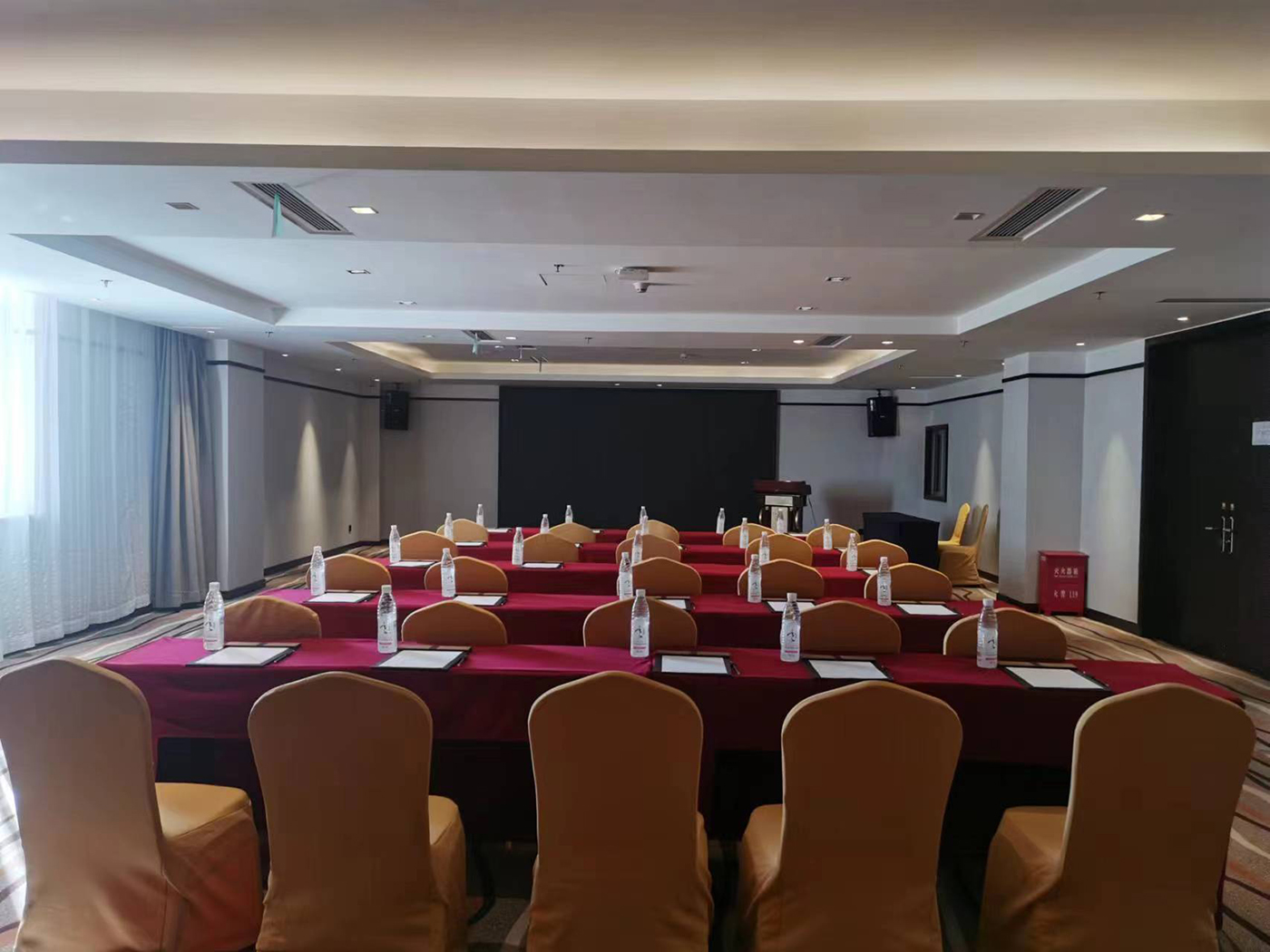 三楼小会议室01.jpg