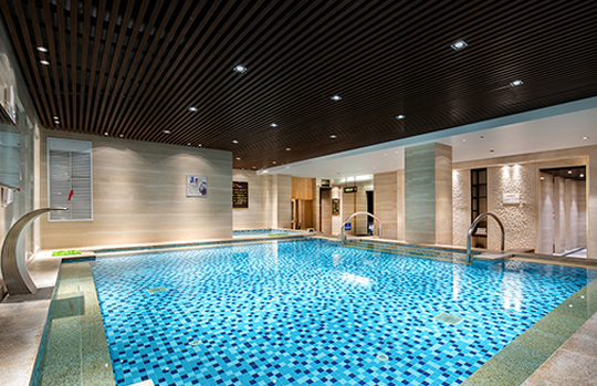 二楼室内温泉泡池3 - 副本.JPG